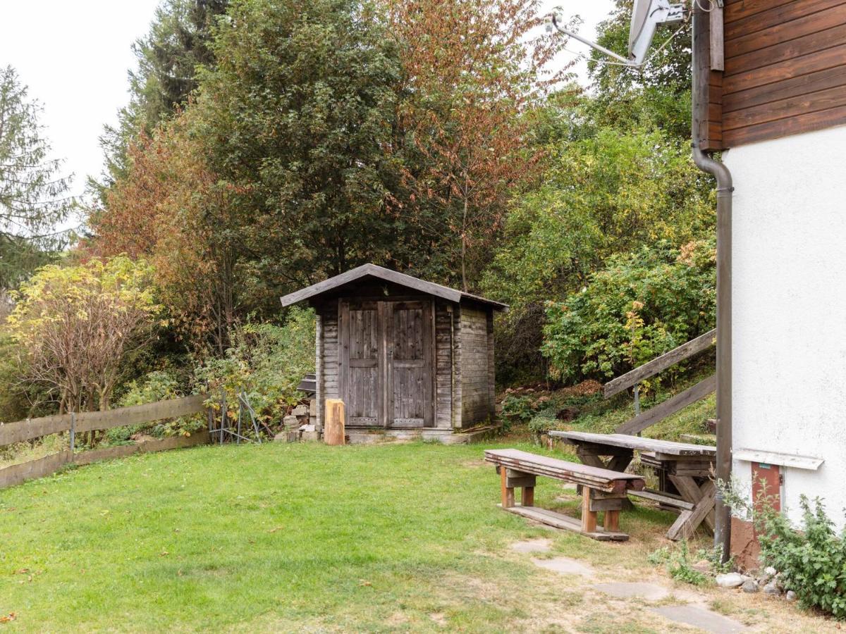 Chalet In Hinterrod Thuringia With Sauna Eisfeld エクステリア 写真