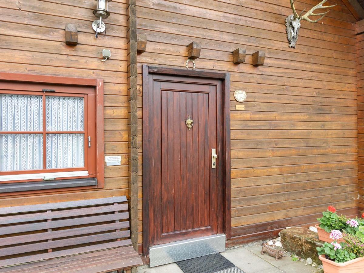 Chalet In Hinterrod Thuringia With Sauna Eisfeld エクステリア 写真