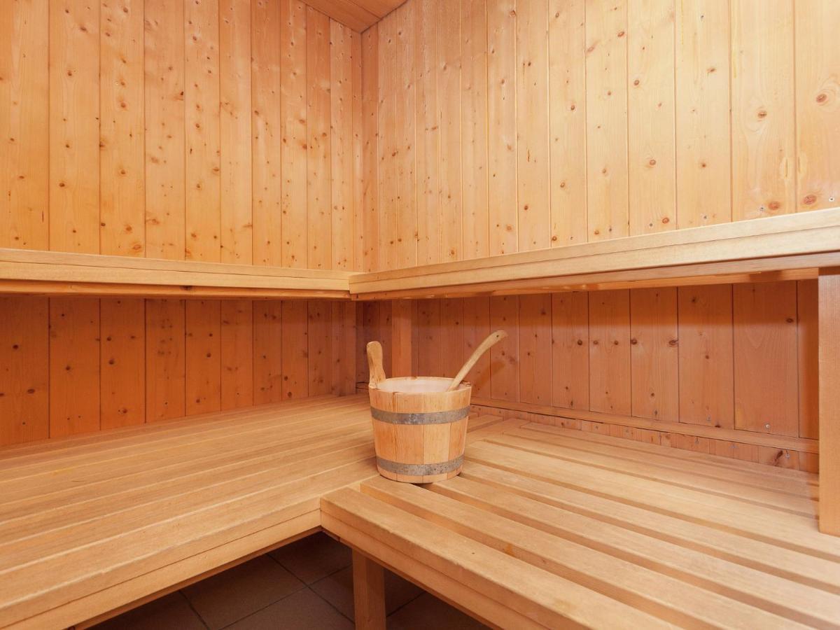 Chalet In Hinterrod Thuringia With Sauna Eisfeld エクステリア 写真