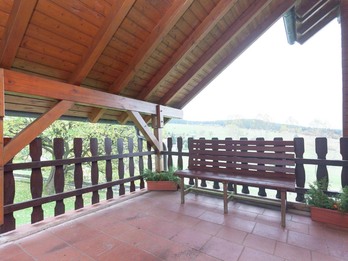 Chalet In Hinterrod Thuringia With Sauna Eisfeld エクステリア 写真